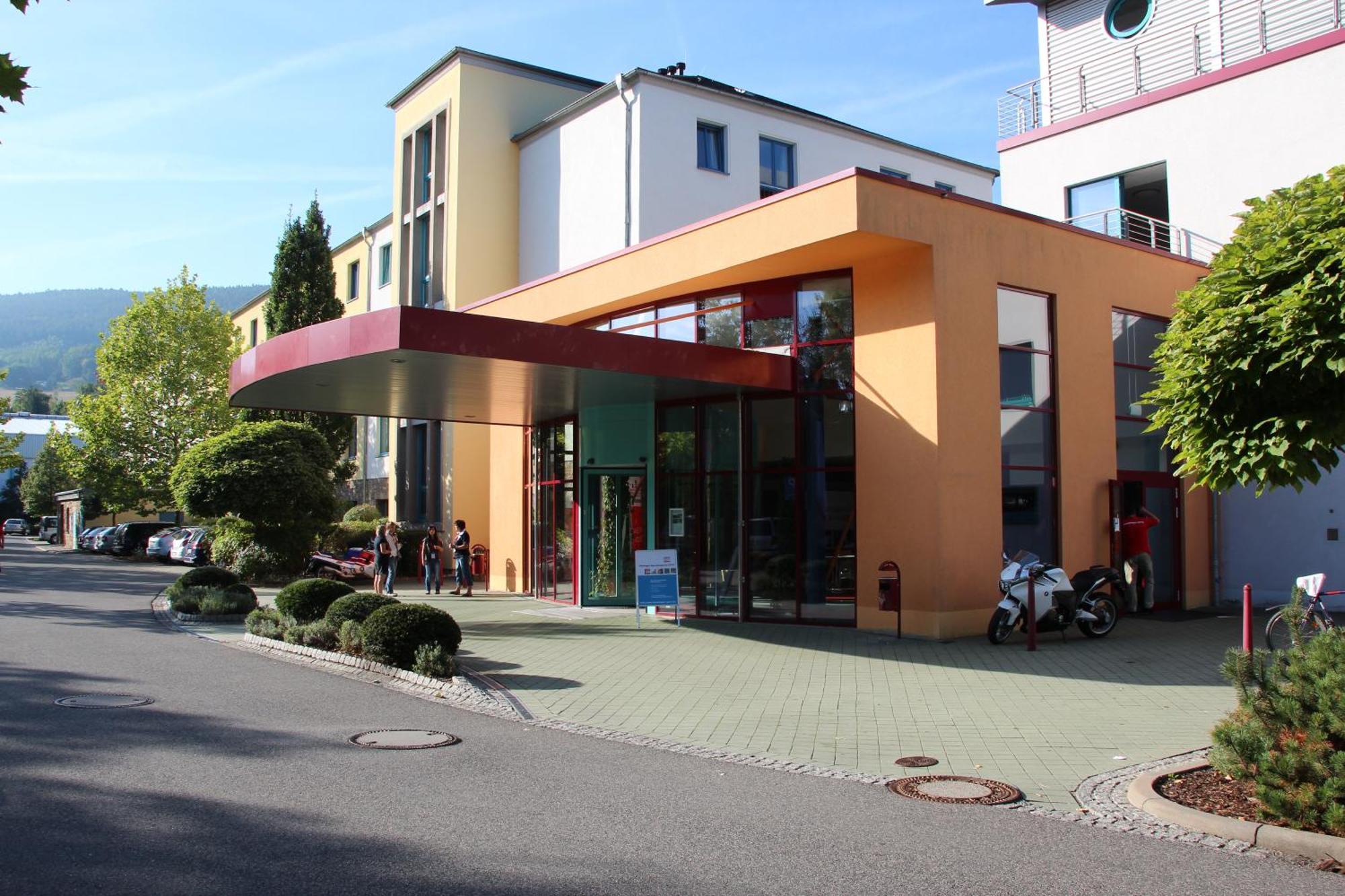 Landessportschule Bad Blankenburg Hotel Exterior photo