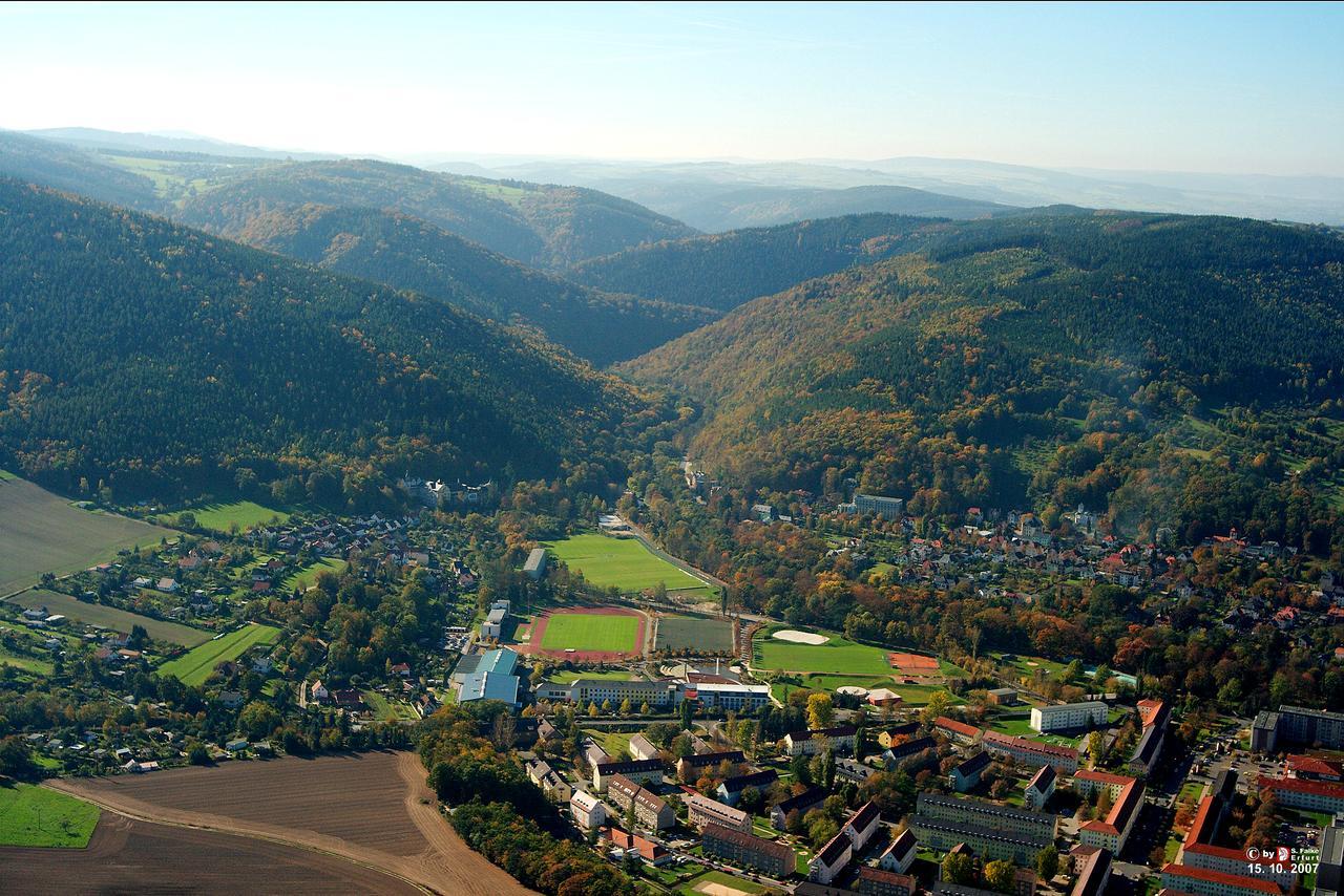 Landessportschule Bad Blankenburg Hotel Exterior photo